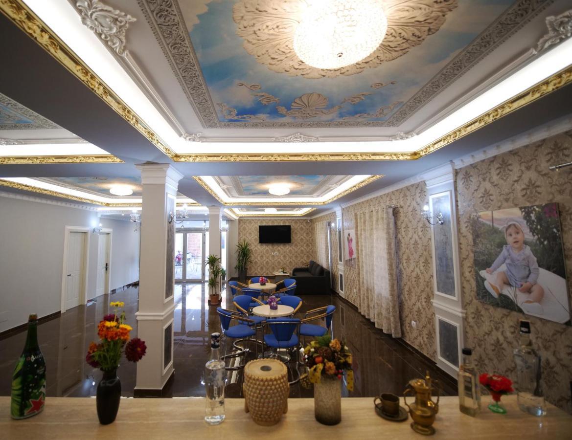 Hanna & Solei Hotel Berat Bagian luar foto