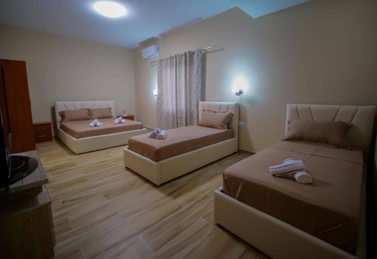 Hanna & Solei Hotel Berat Bagian luar foto
