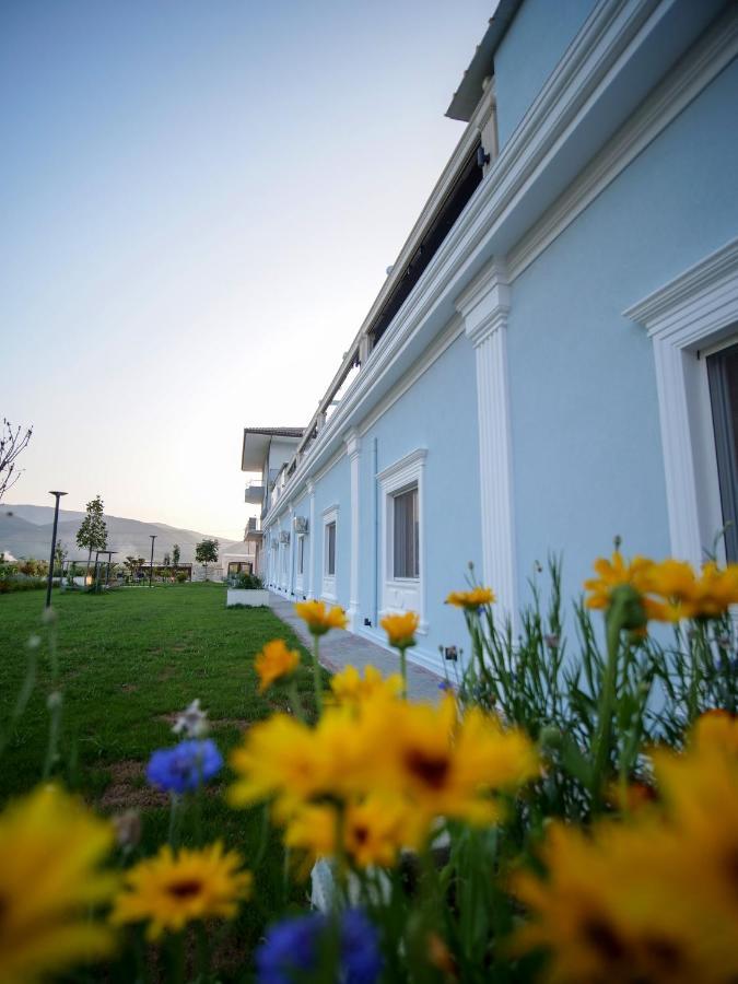 Hanna & Solei Hotel Berat Bagian luar foto