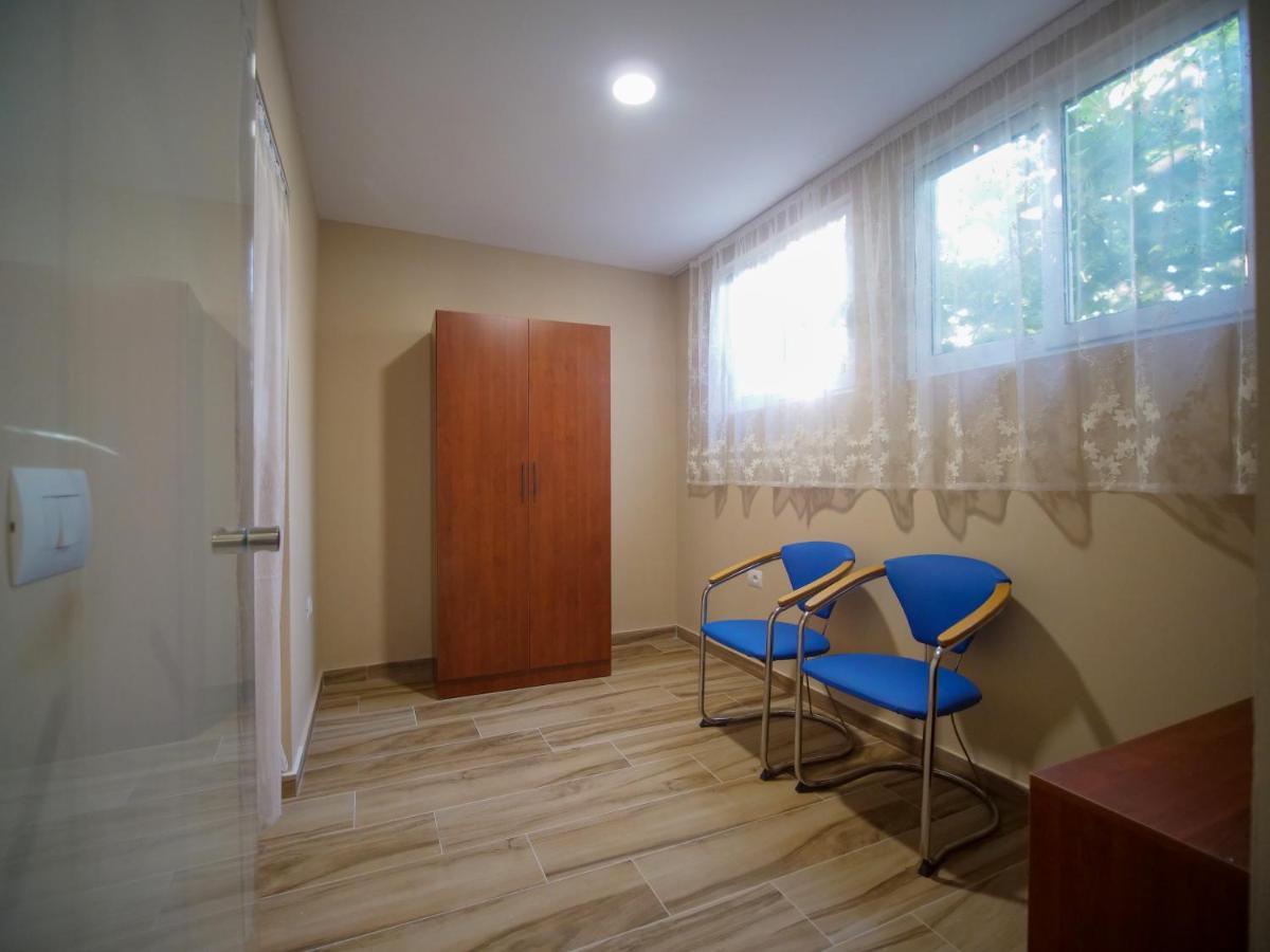 Hanna & Solei Hotel Berat Bagian luar foto