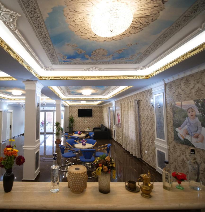 Hanna & Solei Hotel Berat Bagian luar foto
