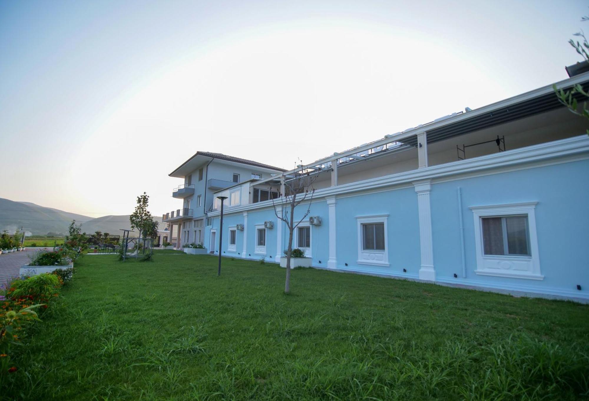 Hanna & Solei Hotel Berat Bagian luar foto